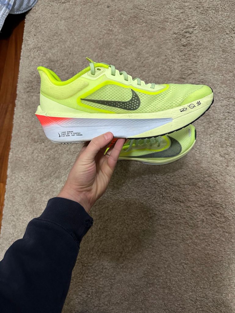 Used Nike Zoom Fly 6 2025 bike — image 4 of 8