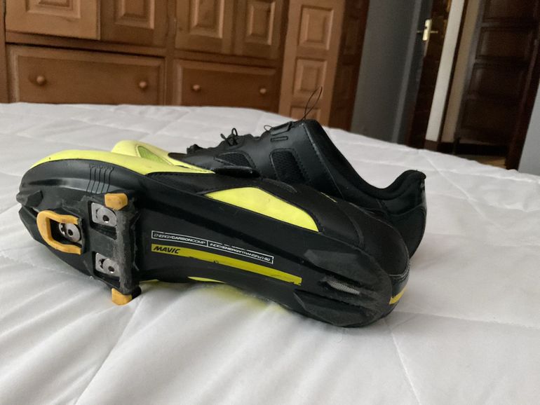 Used Mavic cosmic elite bike — image 2 of 3