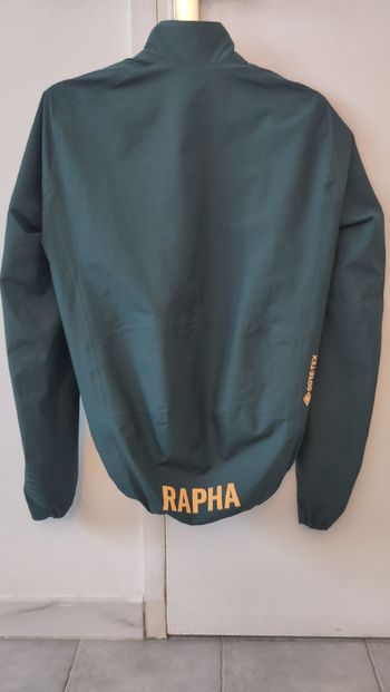 Used Rapha Gore-Tex Rain Jacket S bike — image 2 of 9
