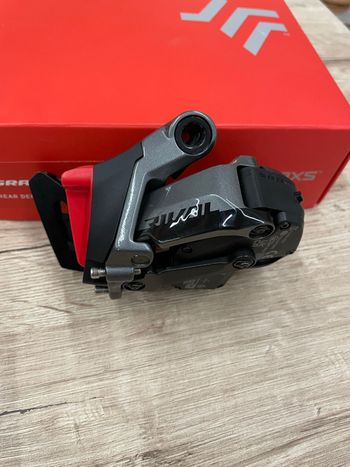 Used Sram Rival eTap AXS D1 Wireless 12v 2025 bike — image 3 of 8