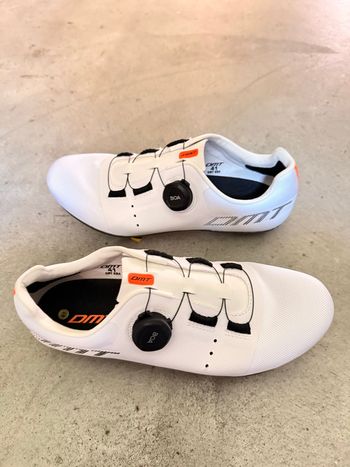 Used Dmt scarpe 2025 bike — image 4 of 9