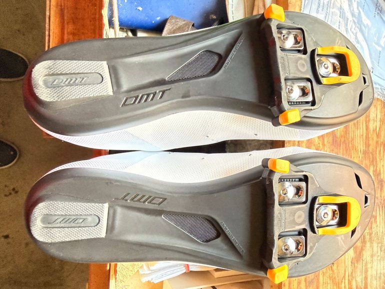 Used Dmt scarpe 2025 bike — image 1 of 9
