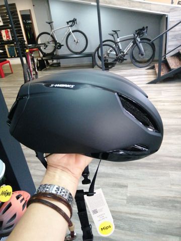 Used Specialized Helmet 2025 bike — image 1 of 2