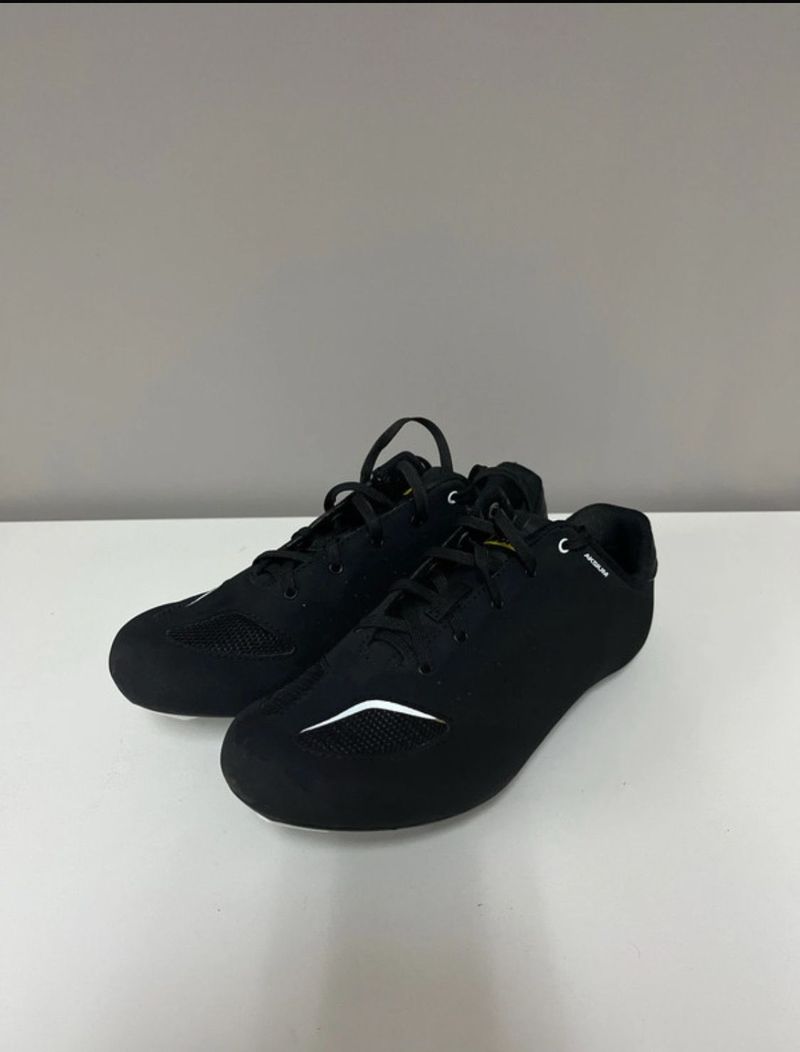 Used Mavic Aksium 3 2023 Cycling Shoes