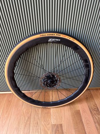 Used Zipp 353 NSW Wheelset bike — image 4 of 10