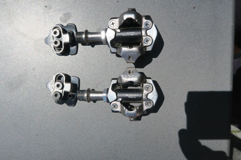Used Shimano XT PD-M8000 Pedals bike — image 3 of 5