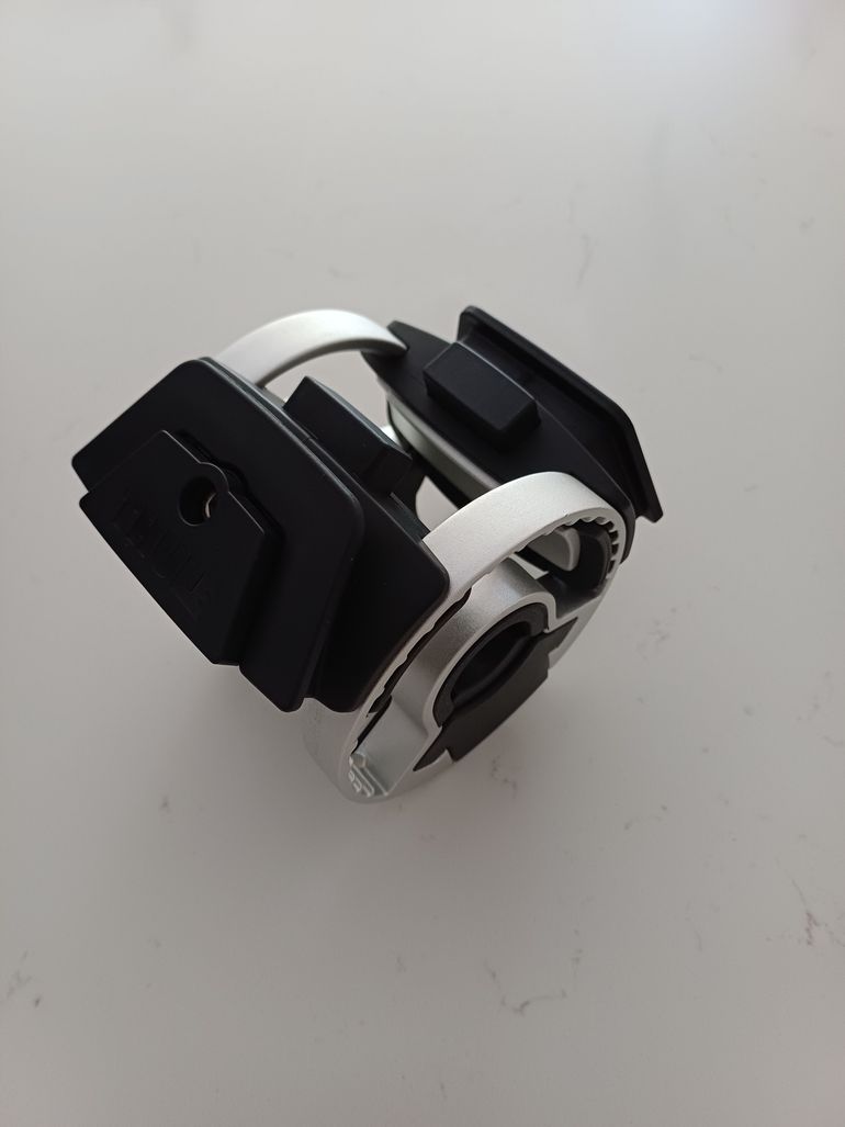 Used Thule Pack ’n Pedal Handlebar Mount bike — image 5 of 8