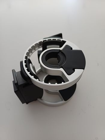 Used Thule Pack ’n Pedal Handlebar Mount bike — image 6 of 8