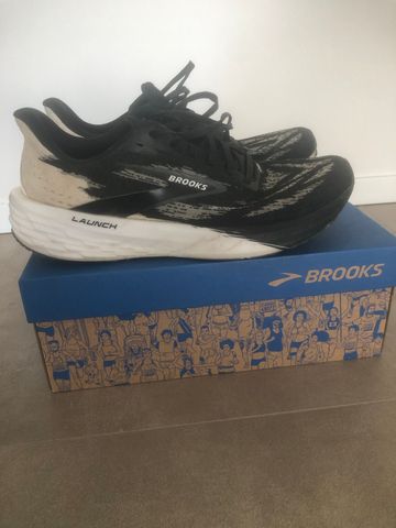 Used Brooks Launch 11 2025 bike — image 1 of 4