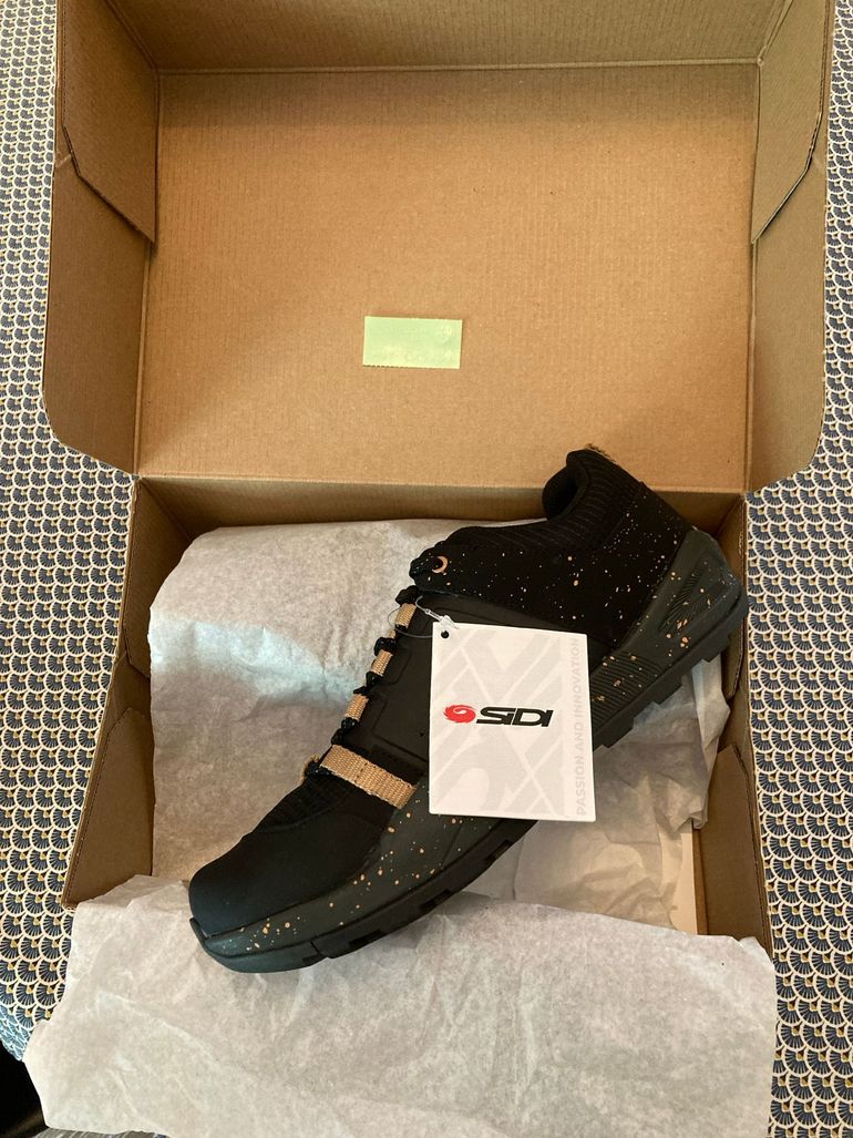 Used Sidi Atomus bike — image 2 of 7