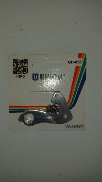 Used Pinarello F8 Fork 2022 bike — image 7 of 13