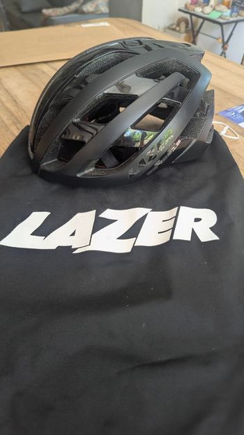 Used Lazer Genesis Superlight Helmet bike — image 5 of 7