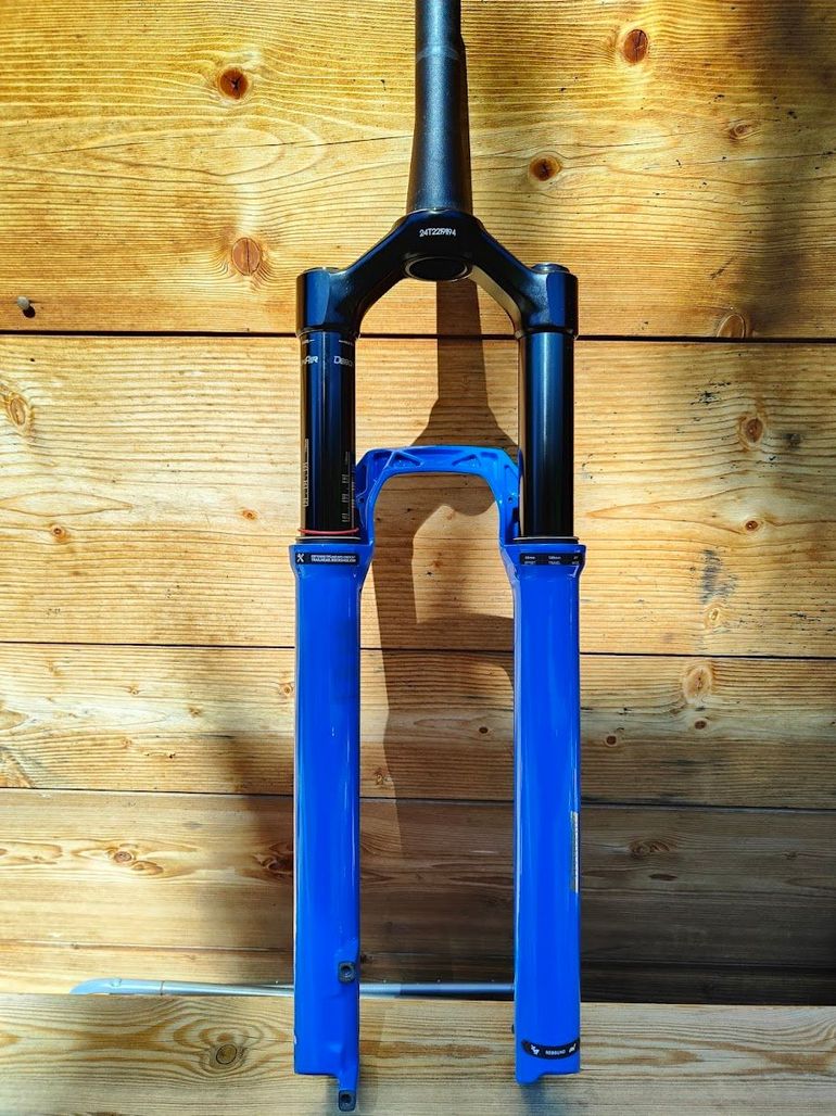 Used RockShox SID Ultimate Crown 120 29 2P 2023 bike — image 2 of 10