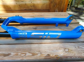 Used RockShox SID Ultimate Crown 120 29 2P 2023 bike — image 9 of 10