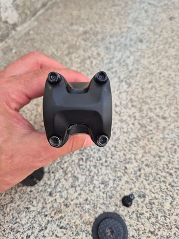 Used Giant Contact SLR OD2 Stem 2024 bike — image 3 of 5