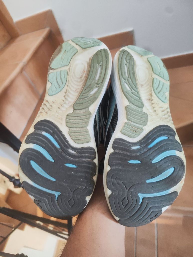 Used Brooks Glycerin 22 2025 bike — image 2 of 4