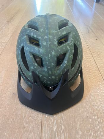 Używany Cairn Rift mips 2023 bike — zdjęcie 2 z 6