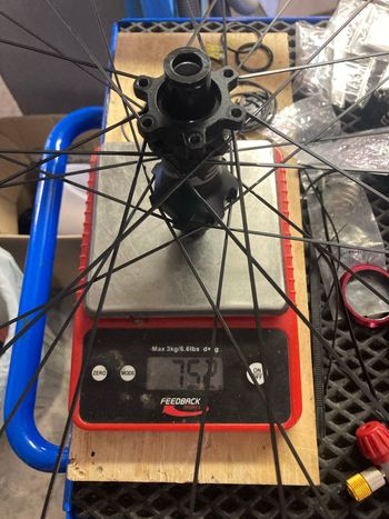 Used Bh BH EVO CARBON SL TUBELESS, 30MM, 28H 2025 bike — image 2 of 3