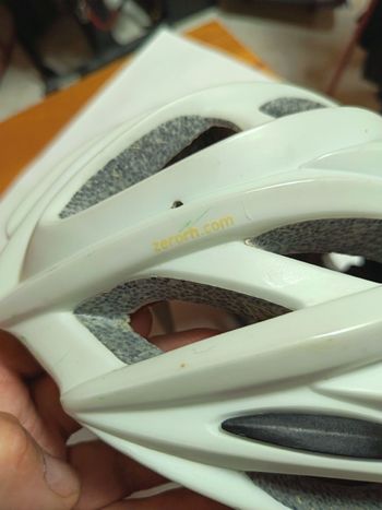 Used Zero RH+ Z Zero Helmet bike — image 10 of 11