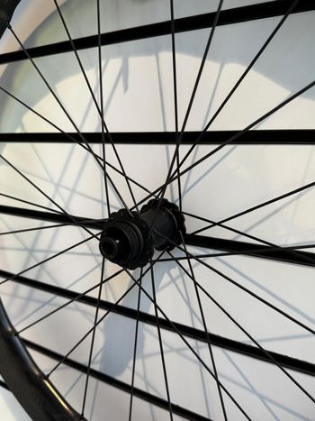 Used Zipp Ruota Anteriore 454 NSW 2024 bike — image 2 of 4