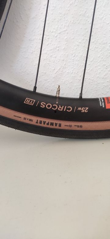 Teravail Circos Laufradsatz bike usato — immagine 4 di 7