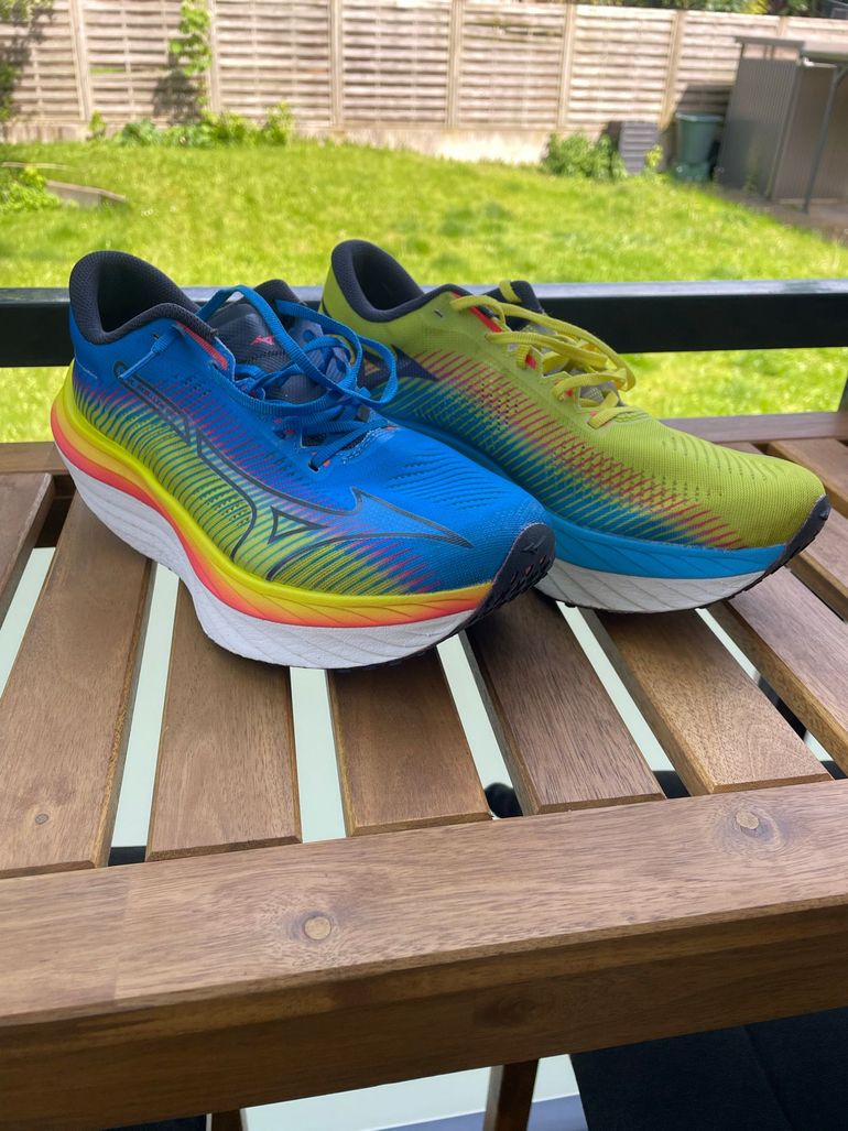 Used Mizuno Wave Rebellion Pro 2024 bike — image 1 of 6
