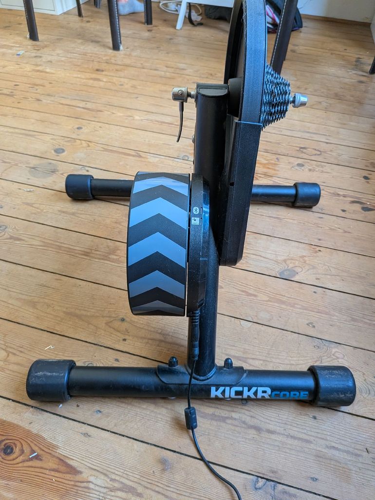 Used Wahoo KICKR CORE Smart Trainer bike — image 3 of 4