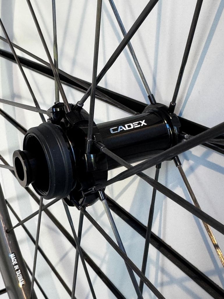 Used Cadex Ruota Anteriore 42 Tubolare 2022 bike — image 2 of 4