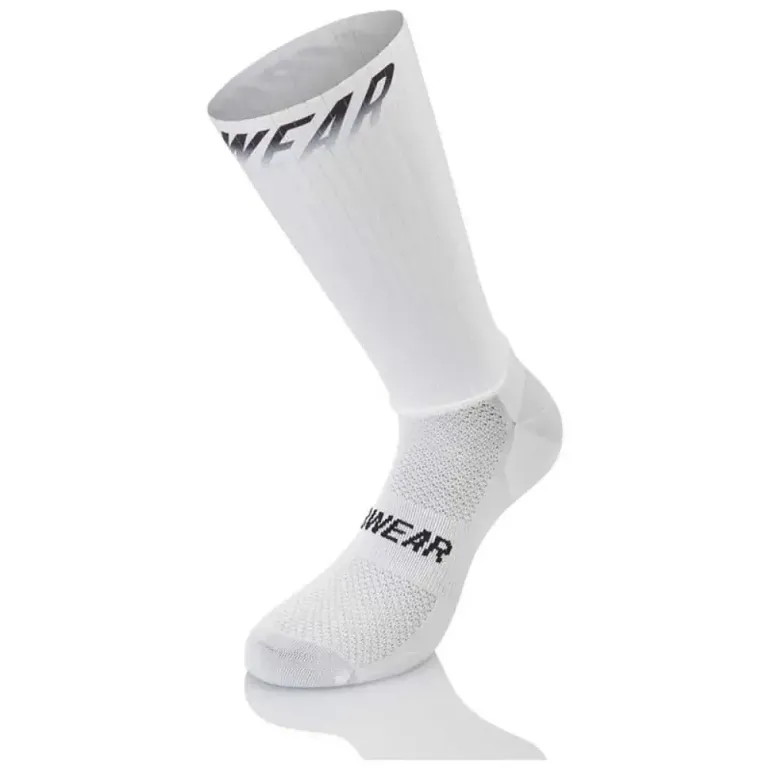 Used mb wear Fast H20 Socks 2026 bike — image 1 of 2