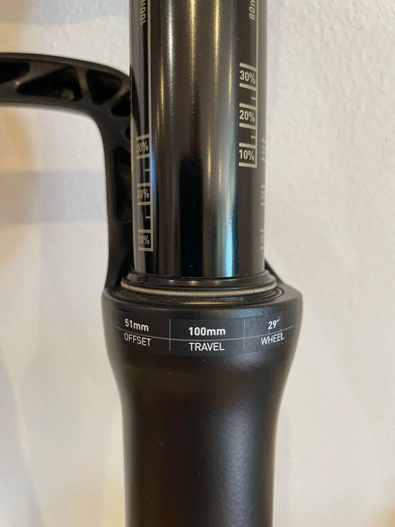 Used RockShox Reba RL 100 mm 2025 bike — image 6 of 10