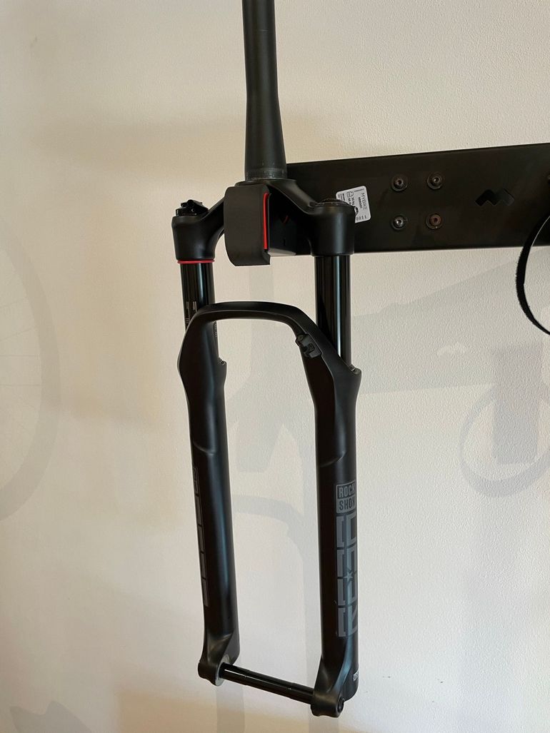 Used RockShox Reba RL 100 mm 2025 bike — image 5 of 10