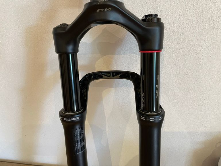 Used RockShox Reba RL 100 mm 2025 bike — image 7 of 10