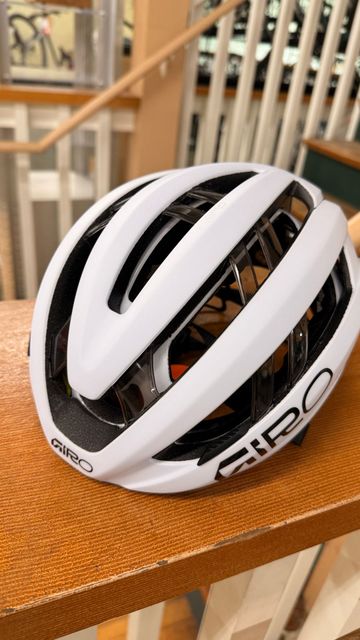 Used Giro Aries Spherical Helmet 2026 bike — image 1 of 14