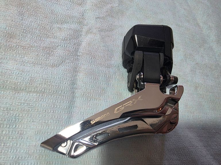 Used Shimano GRX RX825 Di2 2025 bike — image 1 of 2