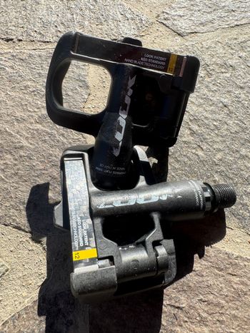 Used Look Keo Blade Carbon Pedals bike