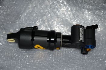 Used Öhlins 165x45 Trunnion bike — image 2 of 3