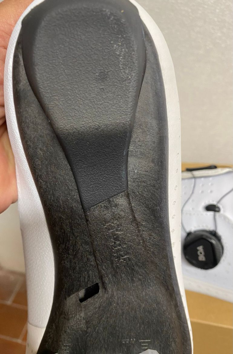 Used Fizik Tempo Overcurve R4 2026 bike — image 9 of 13