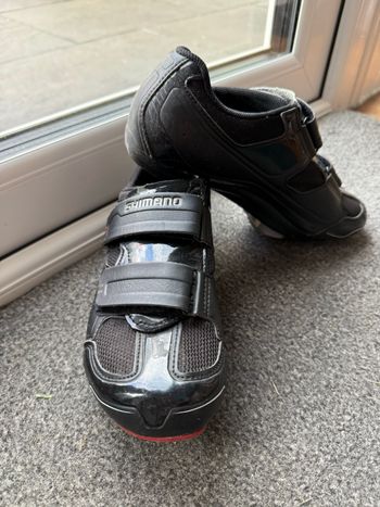 Used Shimano Women’s Road Cycling Shoes bike