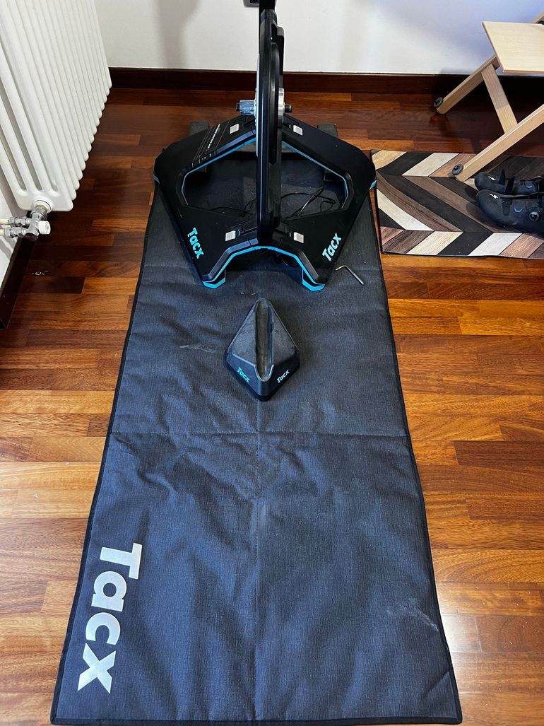 Used Tacx Neo 2T Smart 2025 bike — image 1 of 2