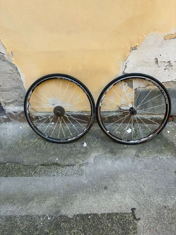Tweedehands Bontrager Ruote 2018 bike — afbeelding 1 van 5