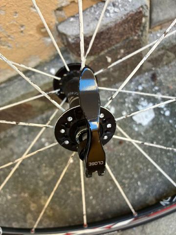 Tweedehands Bontrager Ruote 2018 bike — afbeelding 2 van 5