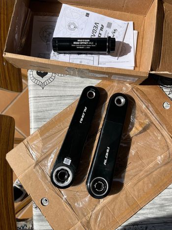 Used Rotor Aldhu Carbon Crankset bike