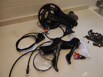 Used Shimano GRX RX810 2025 bike — image 2 of 7