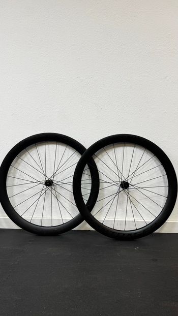 Used Bontrager Aeolus Pro 51 TLR Disc Road Wheel 2024 bike — image 5 of 5
