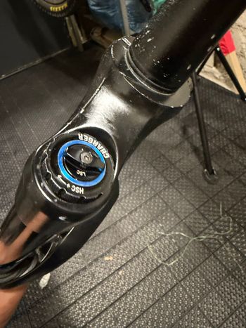 Used RockShox Lyrik Ultimate 170mm 2021 bike — image 4 of 6
