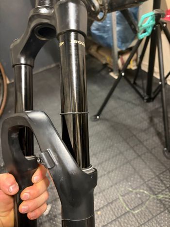Used RockShox Lyrik Ultimate 170mm 2021 bike — image 3 of 6