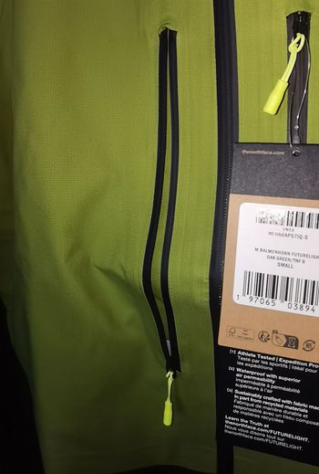 Used The North Face guscio balmenhorn futurlight 2026 bike — image 6 of 7