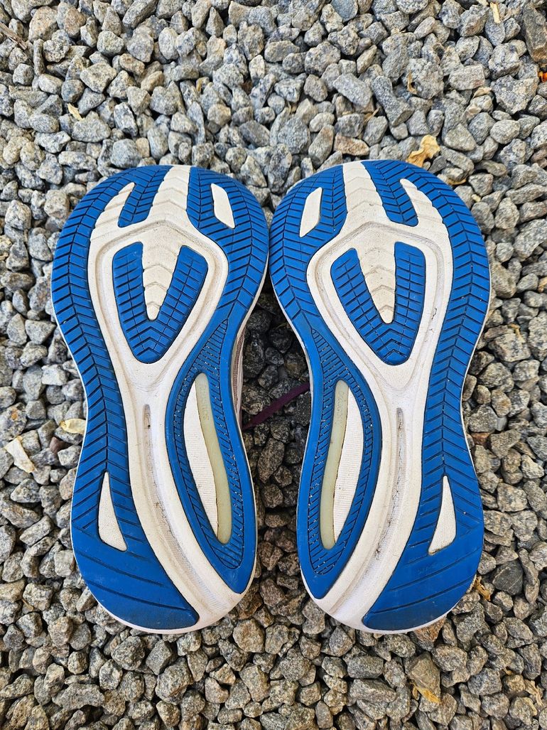 Used Saucony Chaussures courses violettes taille 40,5 bike — image 4 of 5