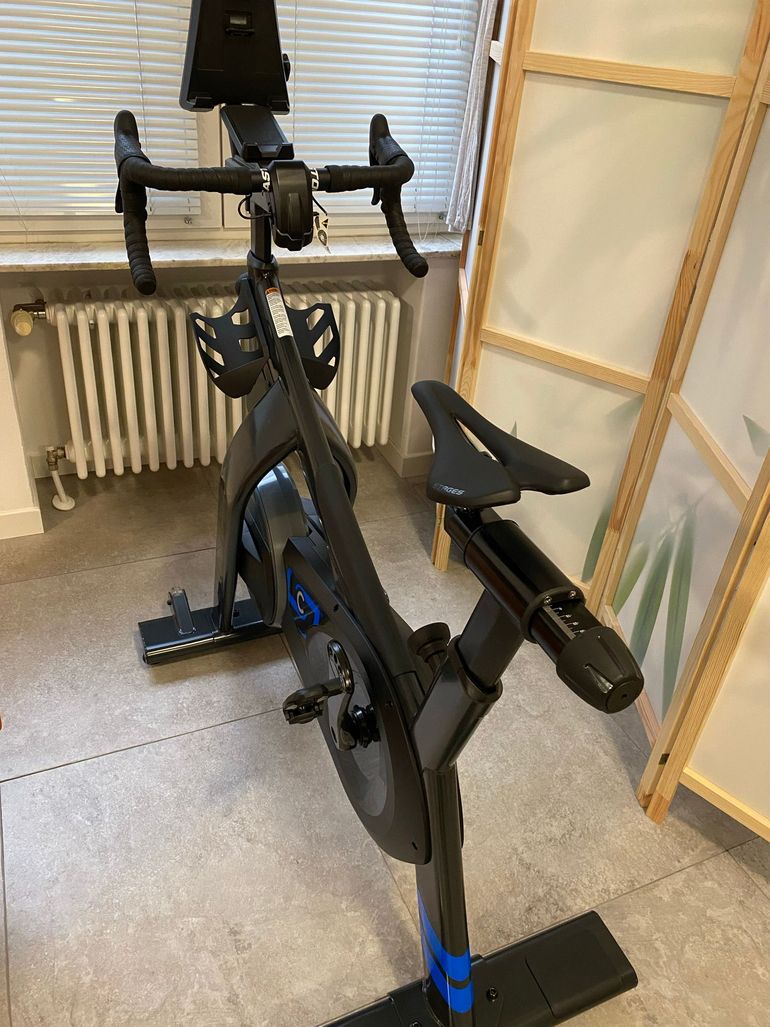 Used Stages SB20 Smart Bike 2021 bike — image 2 of 4