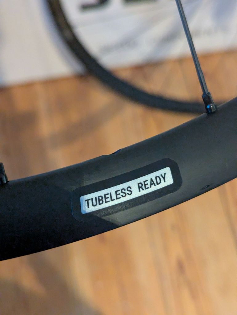 Used Seido GEON Wheelset 700C bike — image 5 of 6